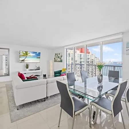 Ocean View 3Br Penthouse Brickell Miami Villa
